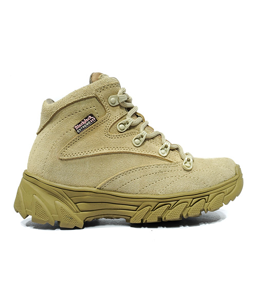 Bota outdoor Brooklin W color arena para mujer