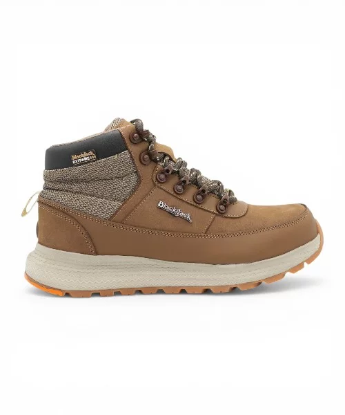 Bota outdoor Cooper color pardo para hombre