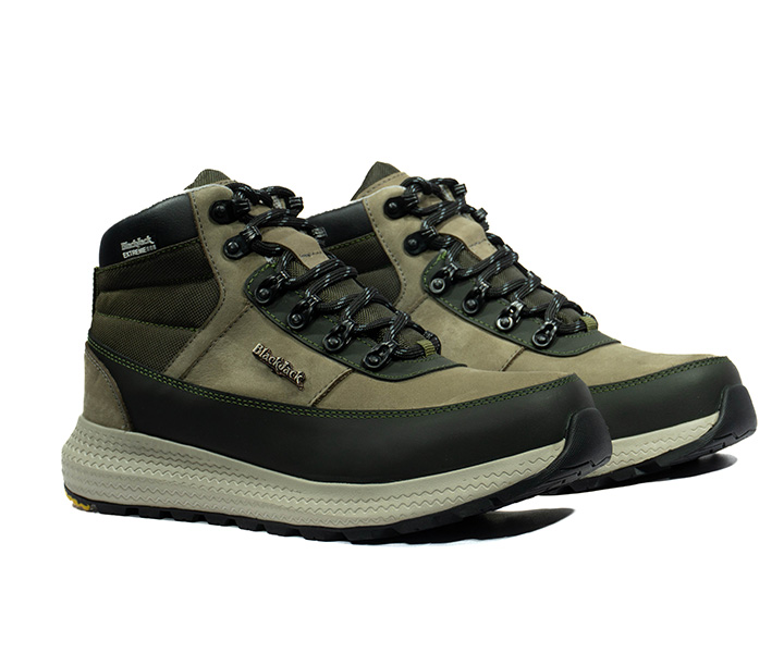 Bota outdoor Cooper color verde para hombre - 3095