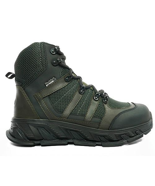 Bota outdoor Manchester color verde para hombre