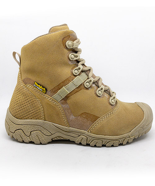 Bota outdoor Milan W color arena para mujer