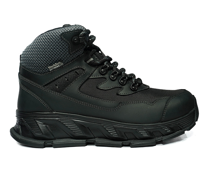 Bota Outdoor Arkano color negro para hombre - 2898