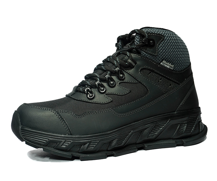 Bota Outdoor Arkano color negro para hombre - 2899