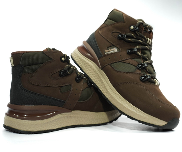 Bota Outdoor Raily color castaño para mujer - 2516