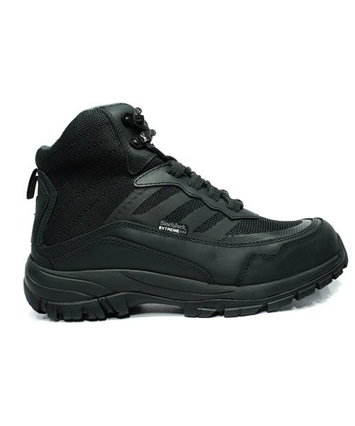 Bota outdoor River color negro para hombre