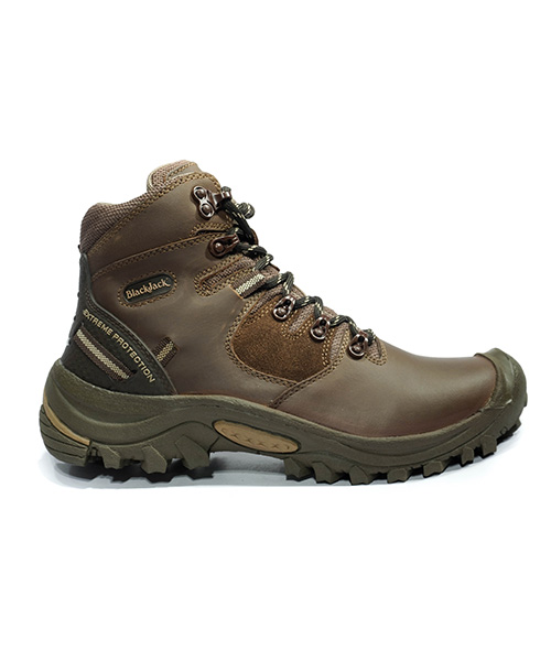 Bota Outdoor Zeus color vainilla para hombre