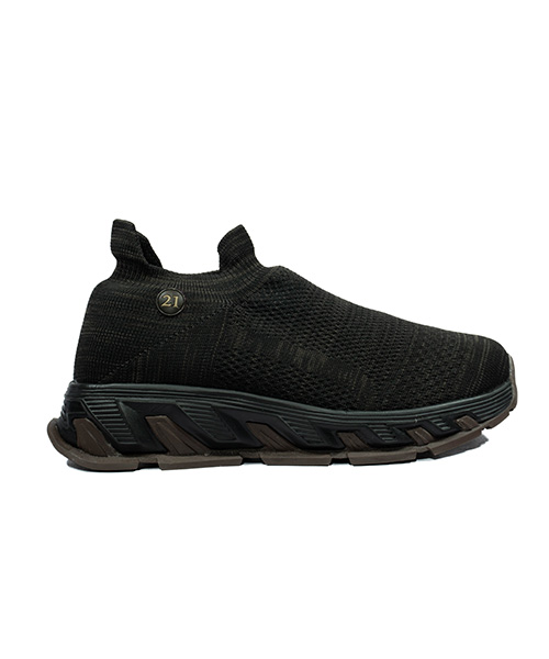 Zapato deportivo tipo media color café para hombre